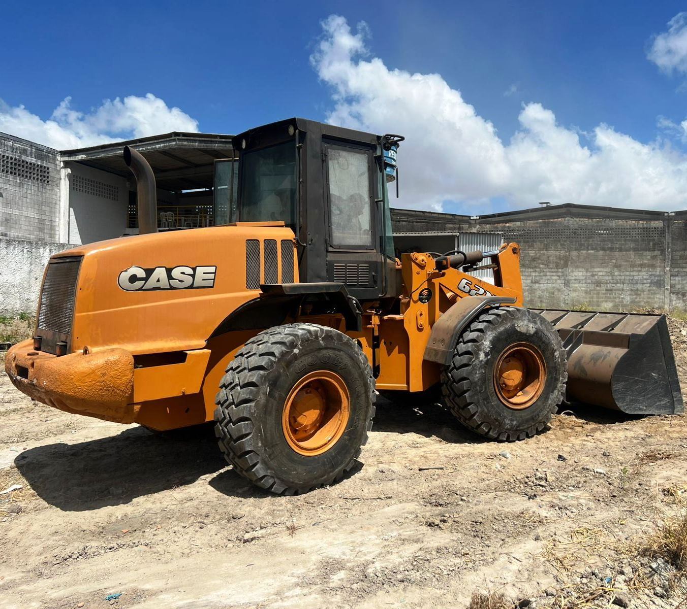 Carregadeira Pneu&nbsp;CASE&nbsp;621D - 25M307