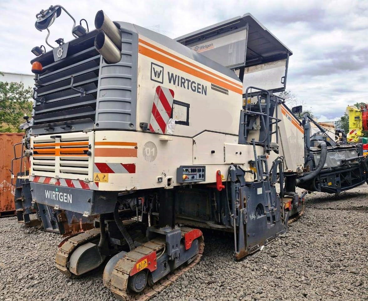 Fresadora&nbsp;WIRTGEN&nbsp;W200I - 25M315