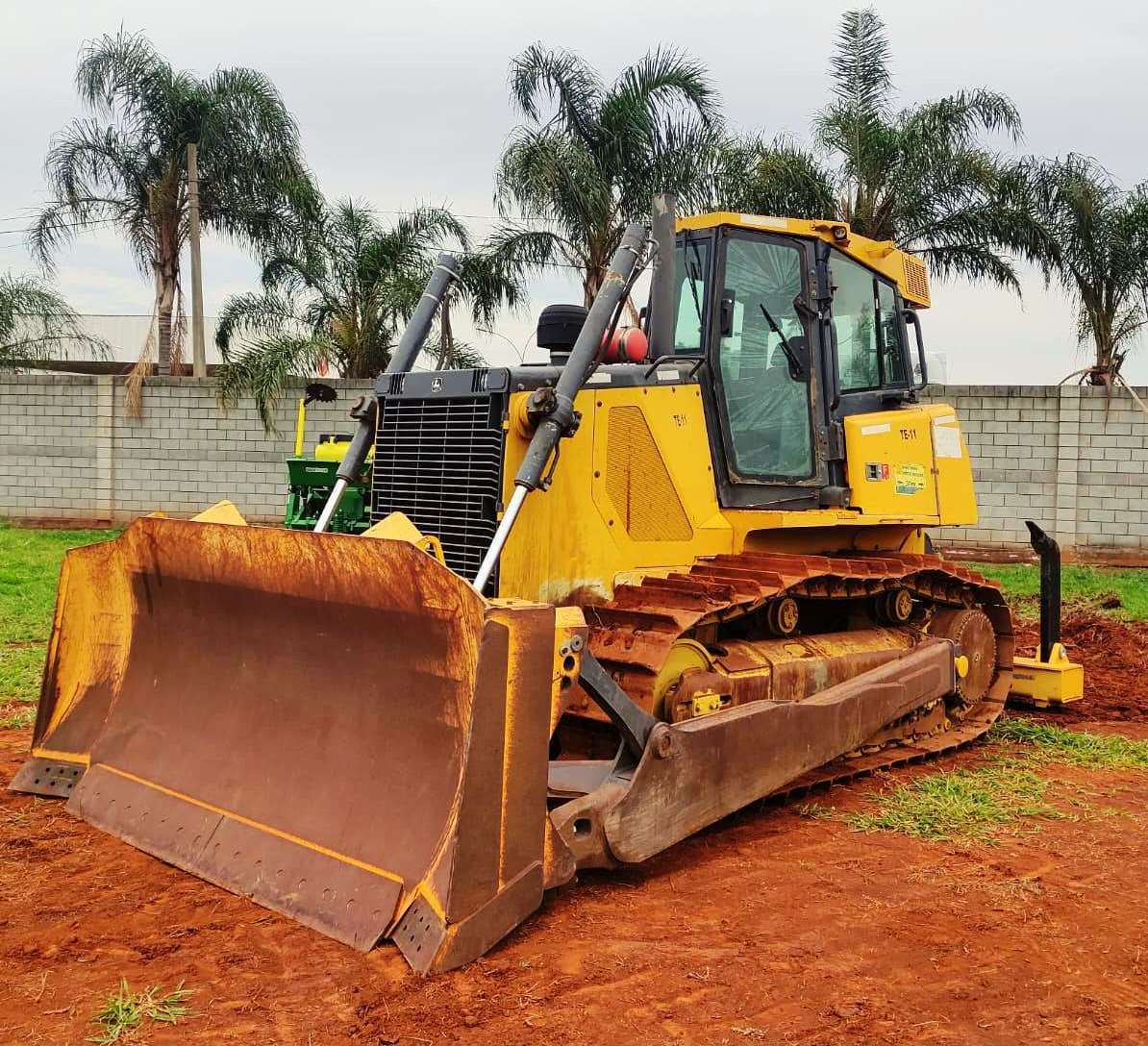 Trator Esteira&nbsp;JOHN DEERE&nbsp;850J - 26B101