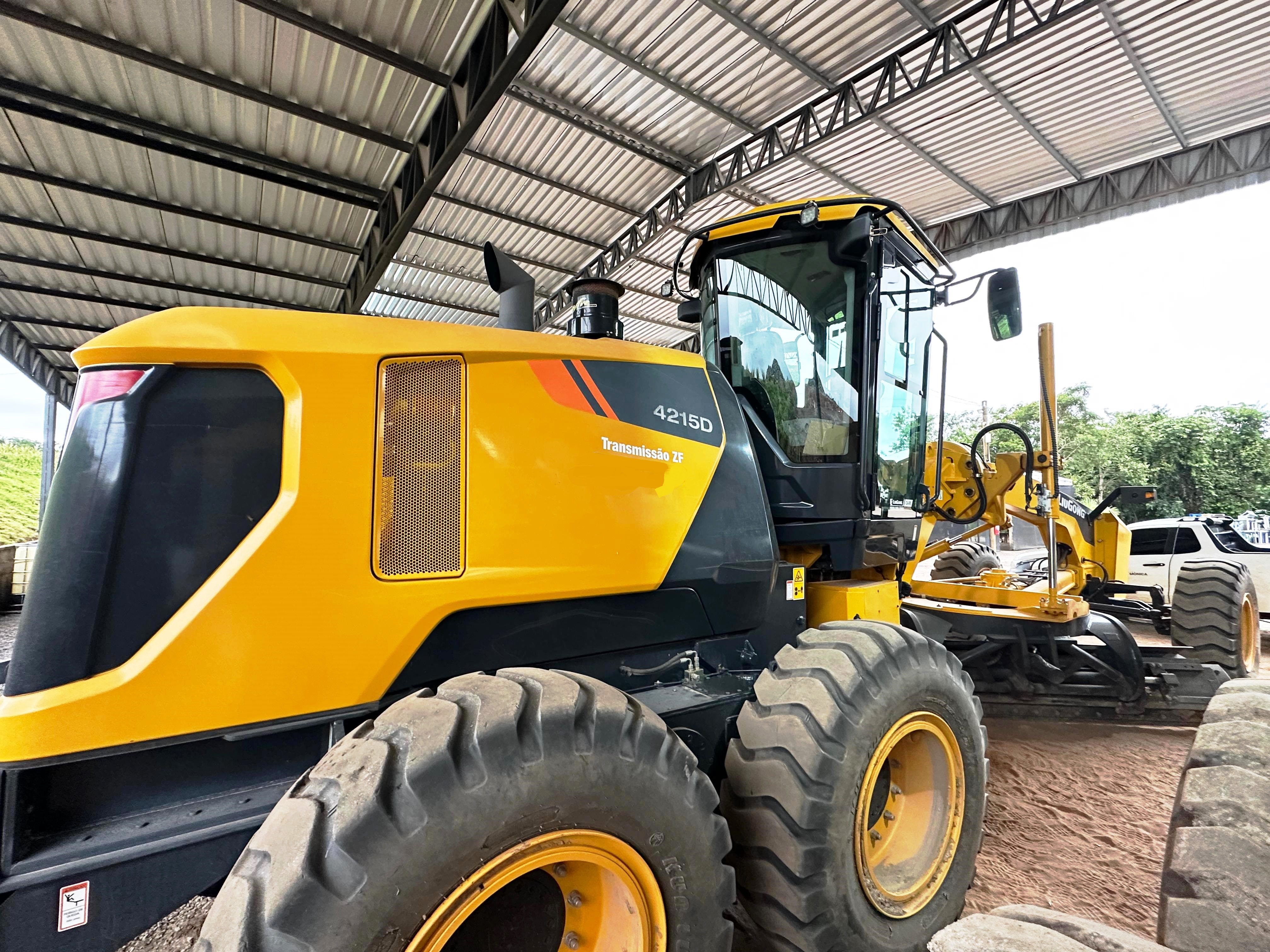 Motoniveladora&nbsp;LIUGONG&nbsp;4215D - 26C105