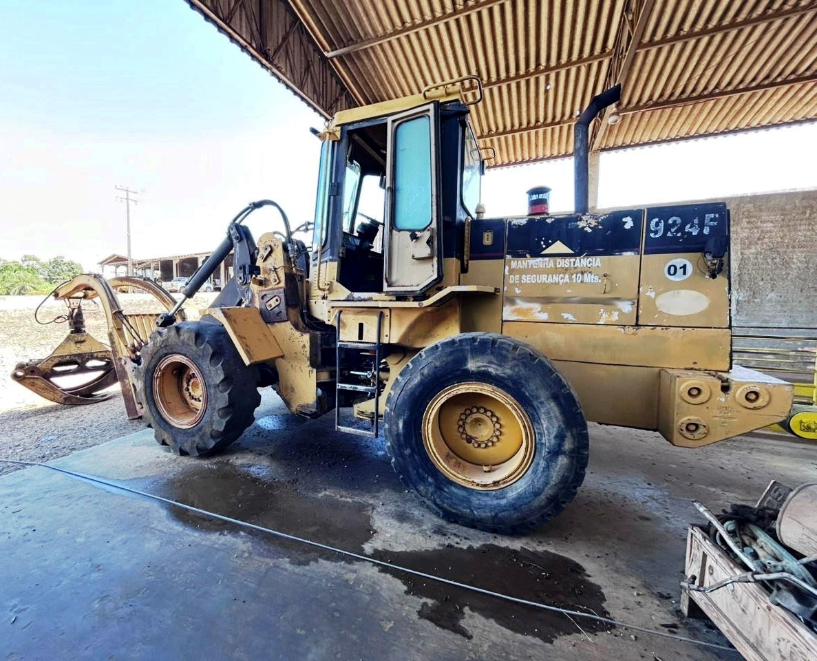 Carregadeira Pneu&nbsp;CATERPILLAR&nbsp;924F - 26C402