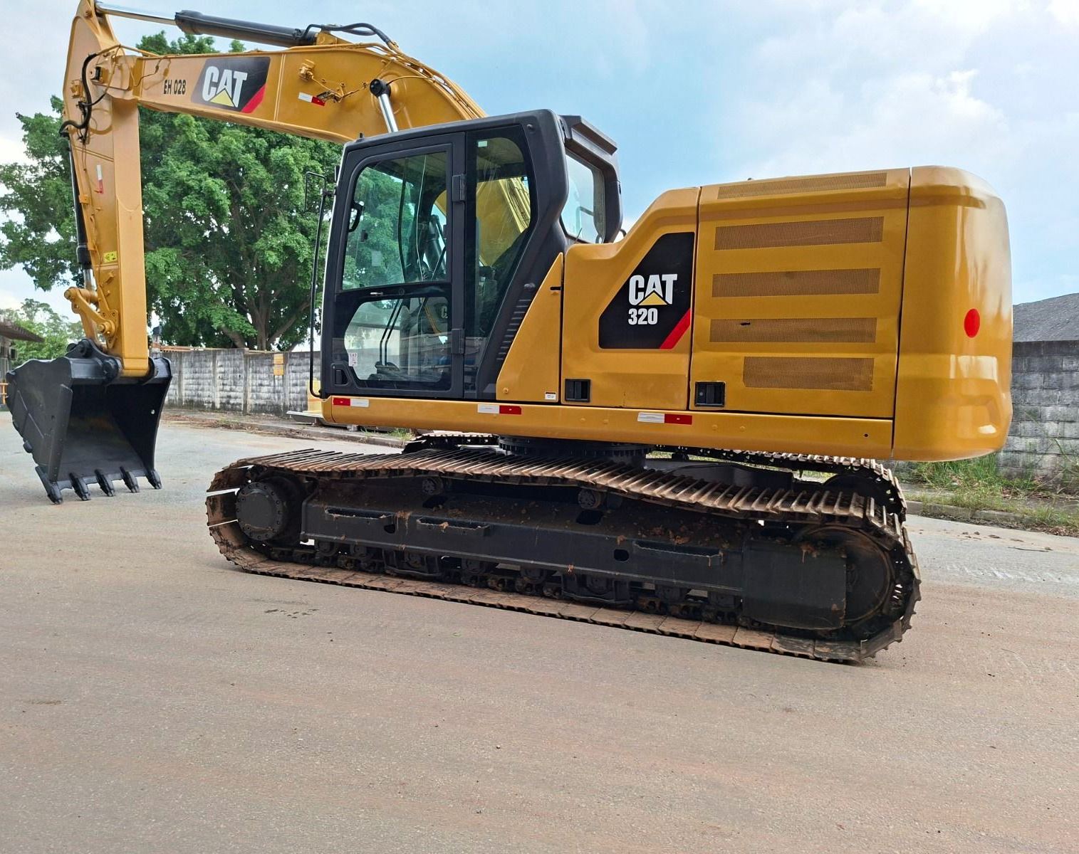 Escavadeira&nbsp;CATERPILLAR&nbsp;320 - 26D303