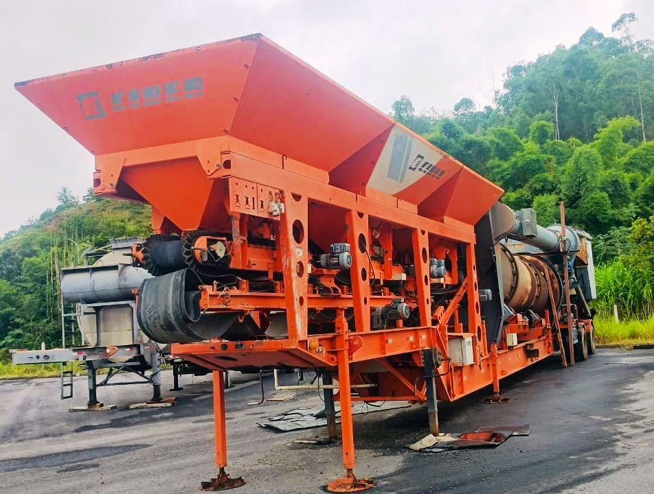 Usina Asfalto&nbsp;CIBER&nbsp;UACF15 - 26D306