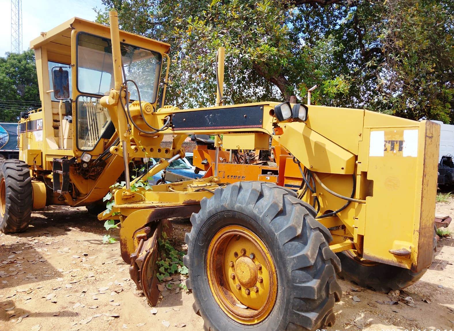 Motoniveladora&nbsp;CATERPILLAR&nbsp;12H - 26D320
