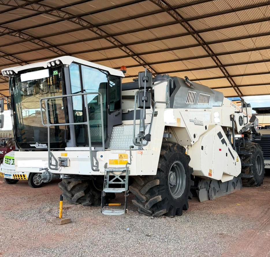 Recicladora&nbsp;WIRTGEN&nbsp;WR240 - 26D404