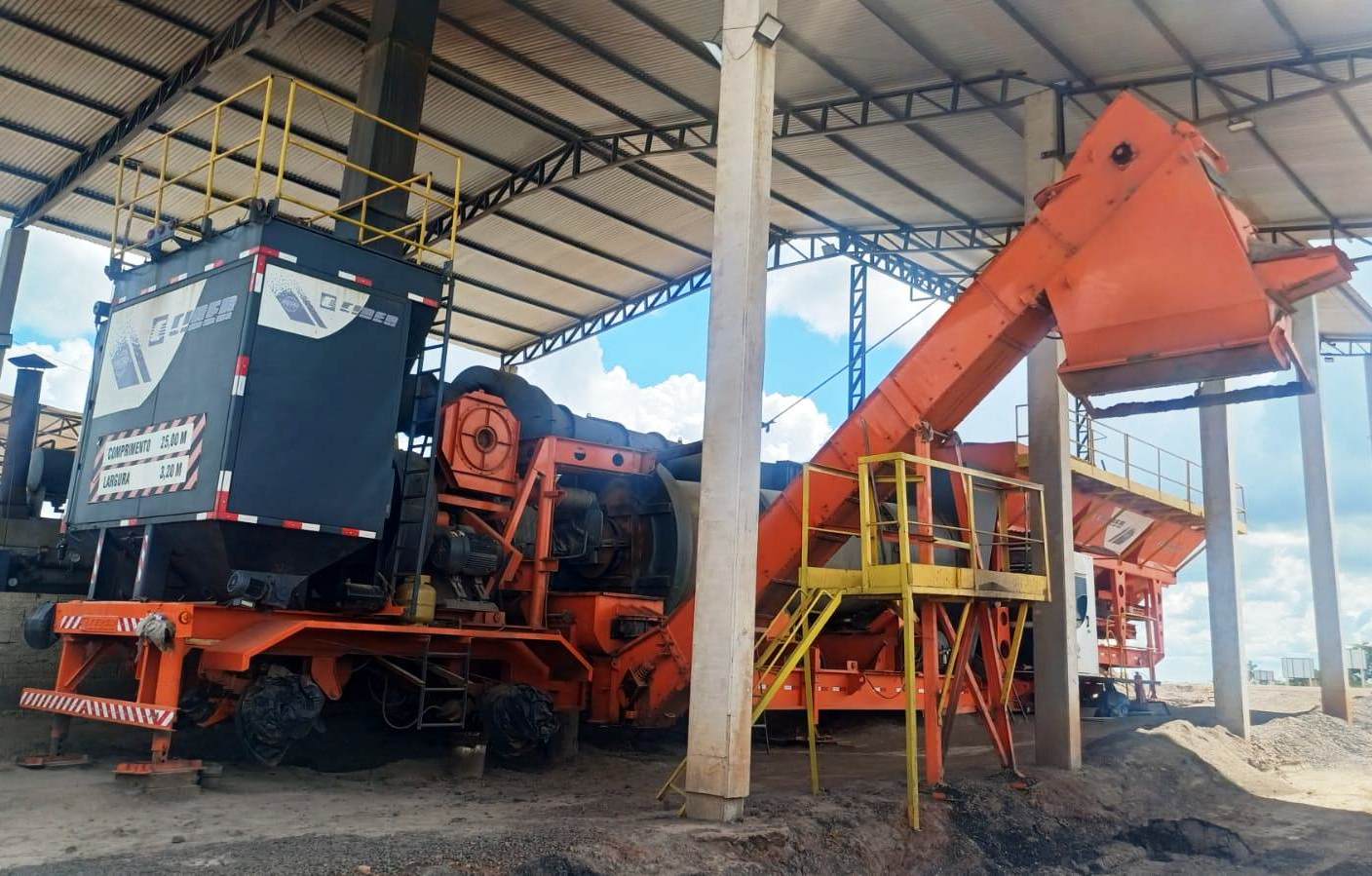 Usina Asfalto&nbsp;CIBER&nbsp;UACF15 - 26D405