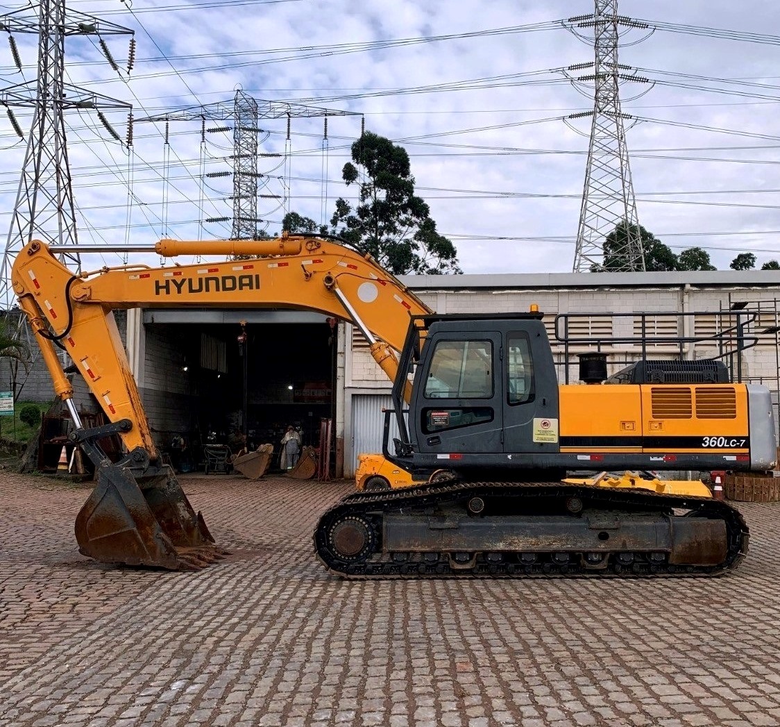 Escavadeira&nbsp;HYUNDAI&nbsp;R360 - 26D406
