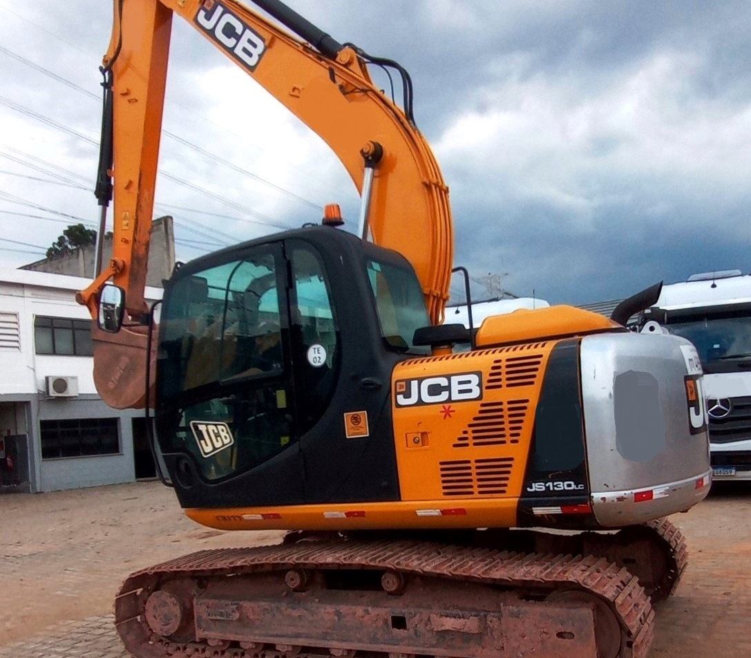 Escavadeira&nbsp;JCB&nbsp;JS130 - 26D407