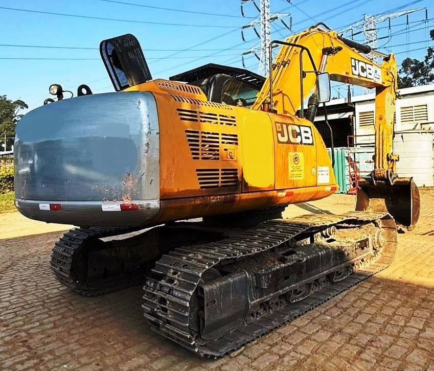 Escavadeira&nbsp;JCB&nbsp;JS210 - 26D421