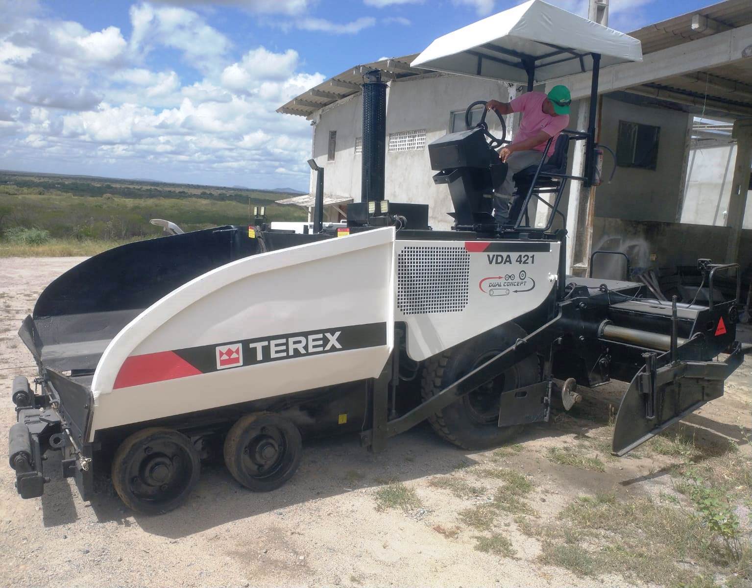 Vibro Acabadora&nbsp;TEREX&nbsp;VDA421 - 26E204