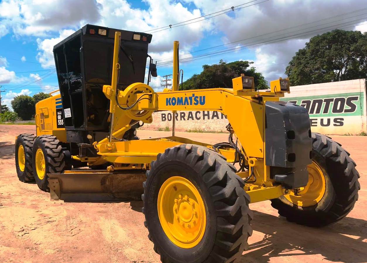 Motoniveladora&nbsp;KOMATSU&nbsp;GD555 - 26E205