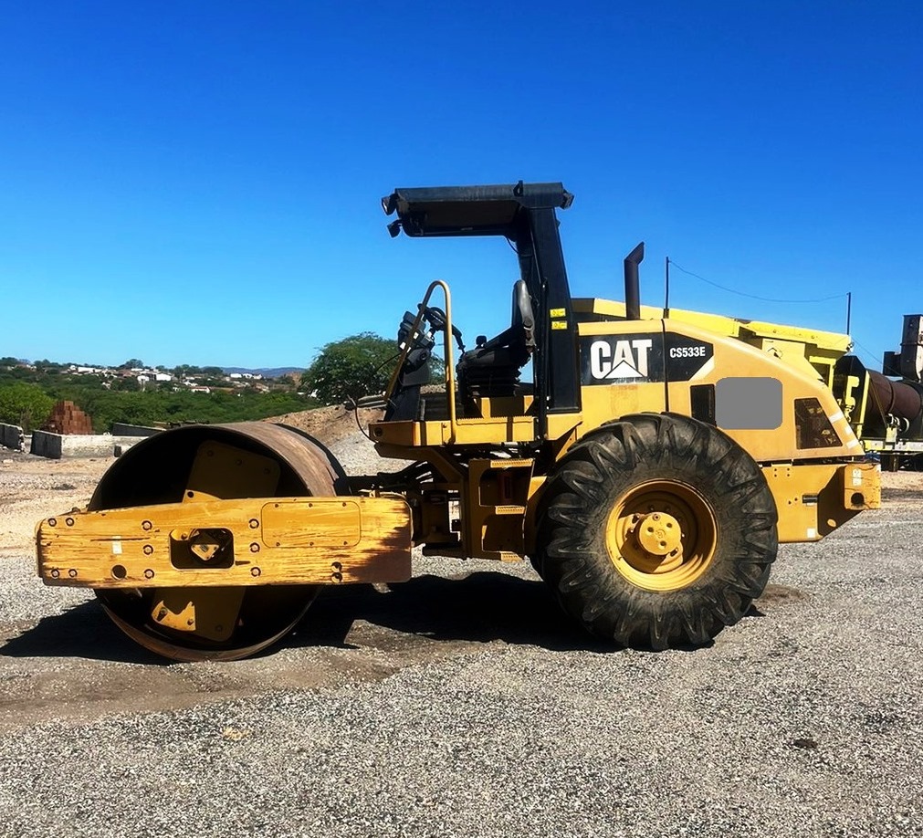 Rolo Compactador&nbsp;CATERPILLAR&nbsp;CS533E - 26E407