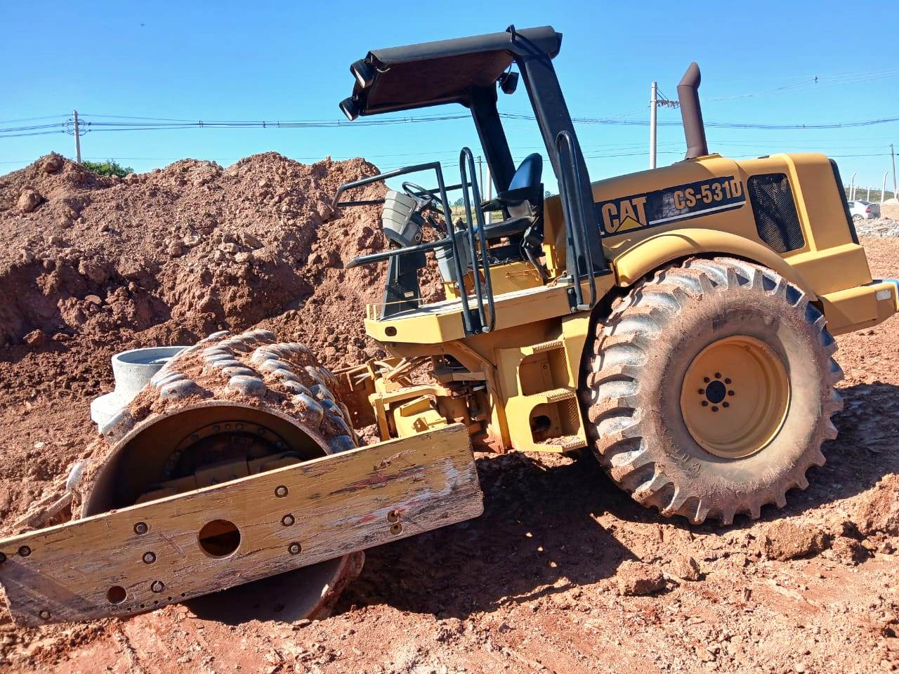 Rolo Compactador&nbsp;CATERPILLAR&nbsp;CS531D - 26F118
