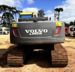 Escavadeira&nbsp;VOLVO&nbsp;EC140 - 26F205