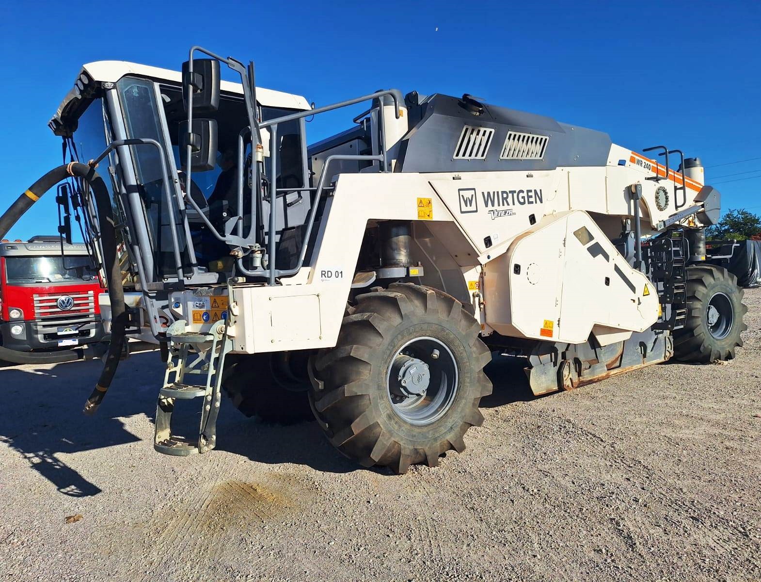 Recicladora&nbsp;WIRTGEN&nbsp;WR240 - 26F304