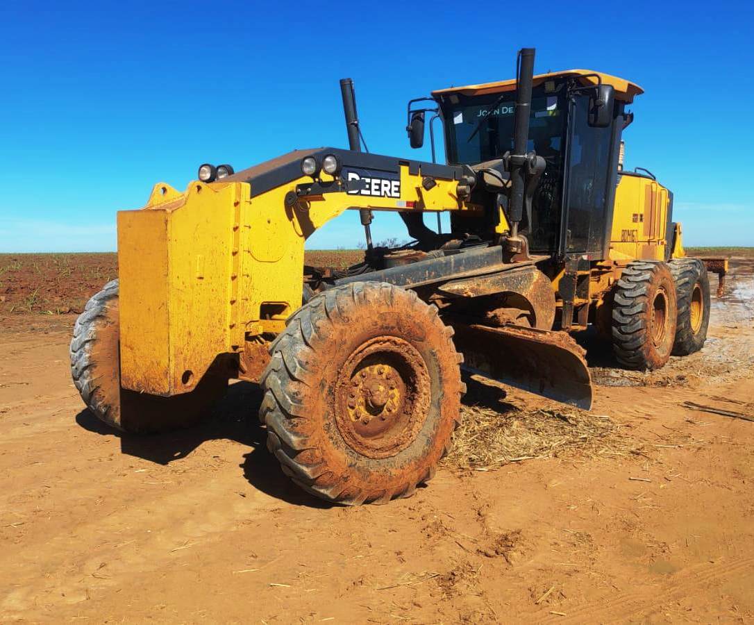 Motoniveladora&nbsp;JOHN DEERE&nbsp;620G - 26F411