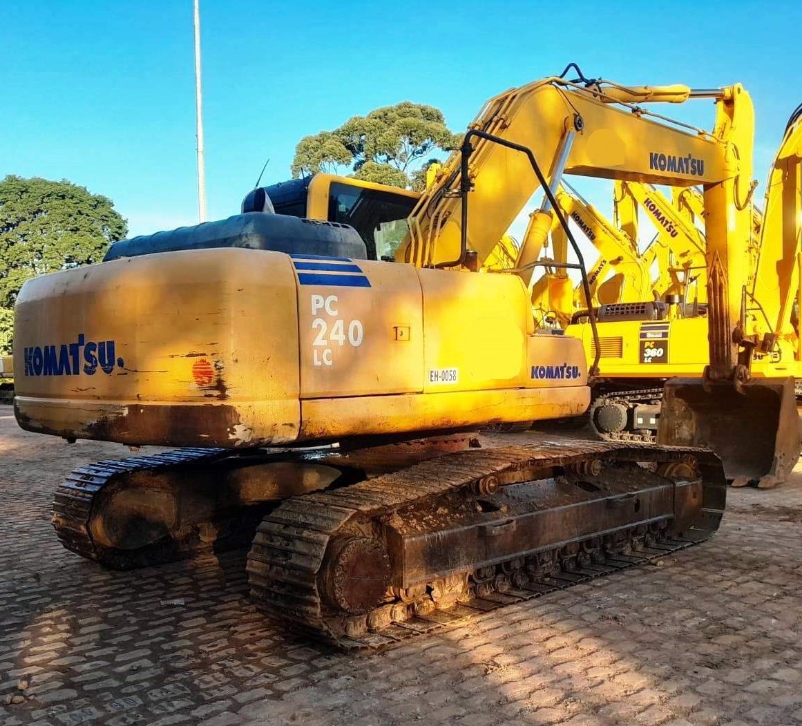 Escavadeira&nbsp;KOMATSU&nbsp;PC240 - 26G109