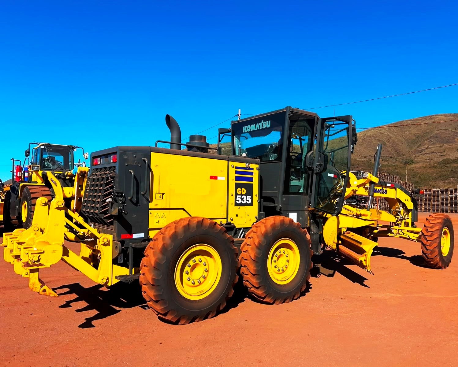 Motoniveladora&nbsp;KOMATSU&nbsp;GD535 - 26G115