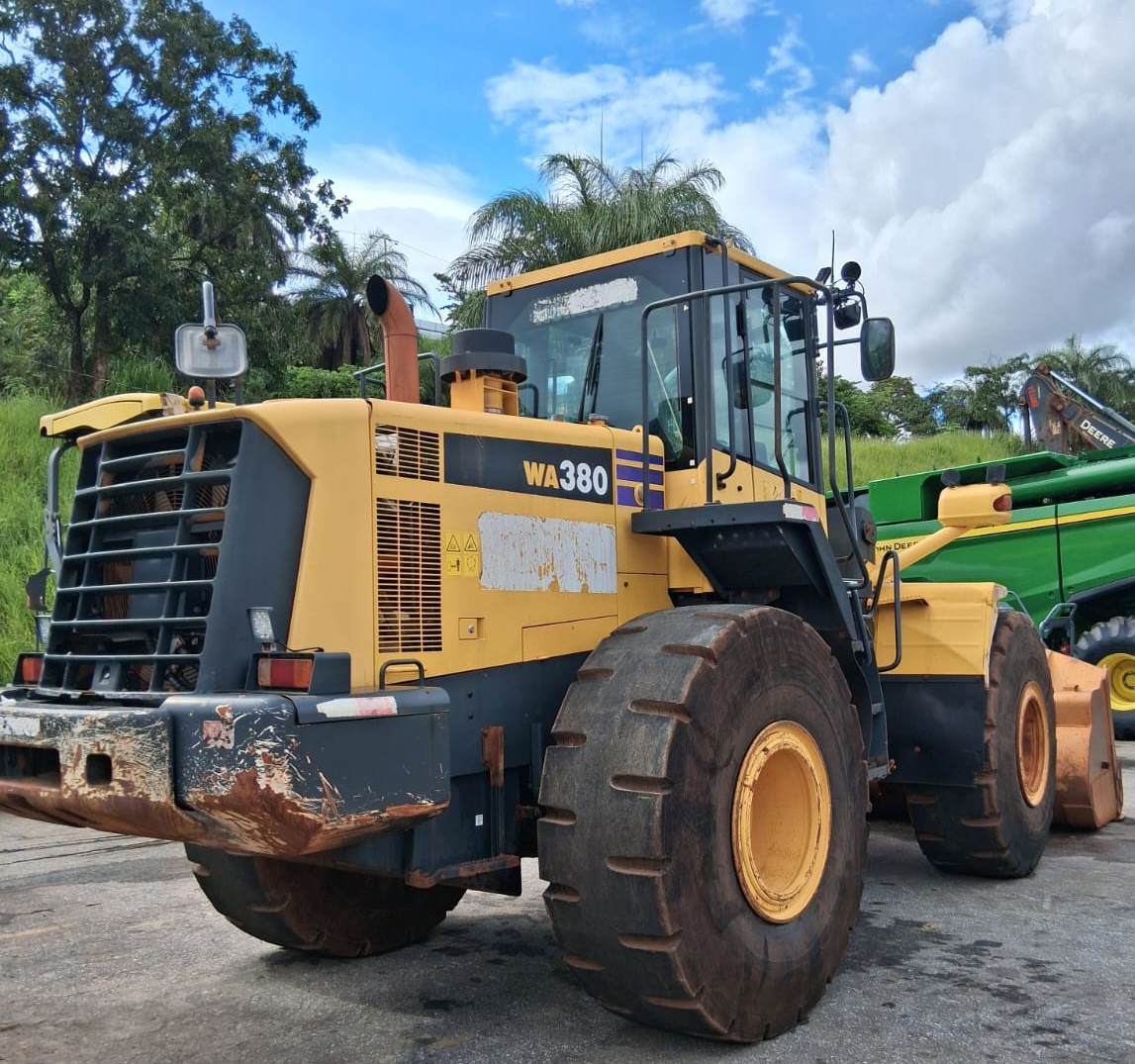 Carregadeira Pneu&nbsp;KOMATSU&nbsp;WA380 - 26G402
