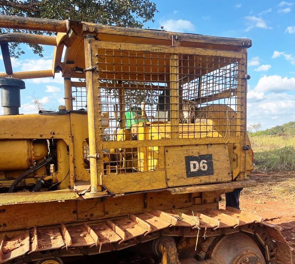 Trator Esteira&nbsp;CATERPILLAR&nbsp;D6DSR - 26G506