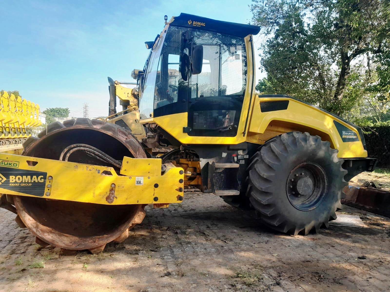 Rolo Compactador&nbsp;BOMAG&nbsp;BW213 - 26G507