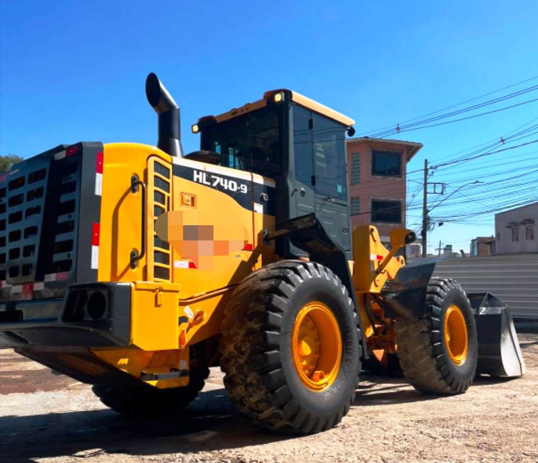 Carregadeira Pneu&nbsp;HYUNDAI&nbsp;HL740 - 26H115