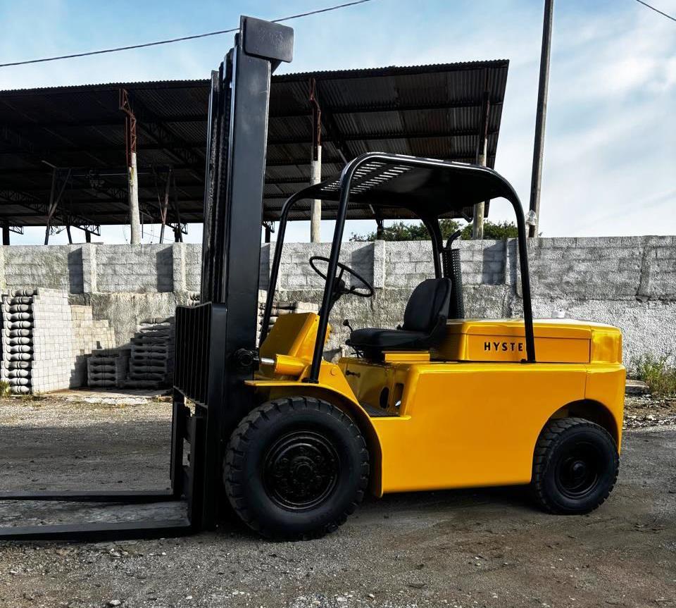 Empilhadeira&nbsp;HYSTER&nbsp;H80J - 26J403
