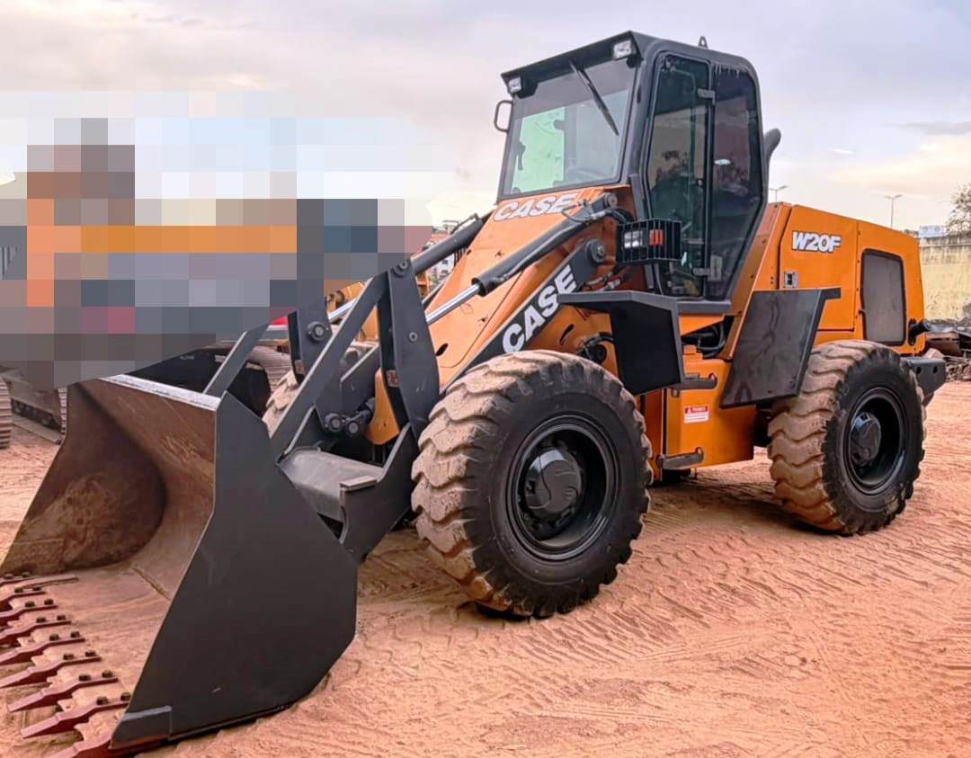 Carregadeira Pneu&nbsp;CASE&nbsp;W20F - 26J424